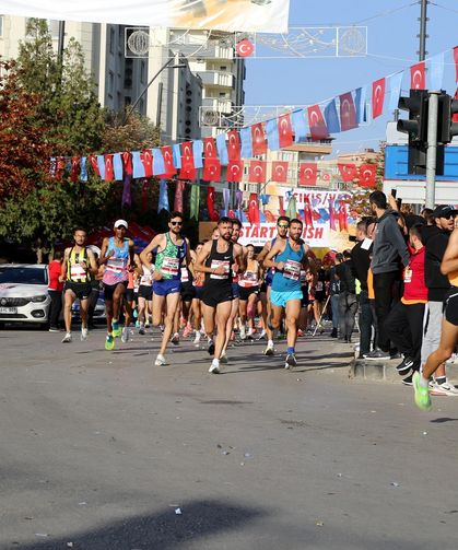 7’nci Gazi Yarı Maratonu pazar günü başlıyor
