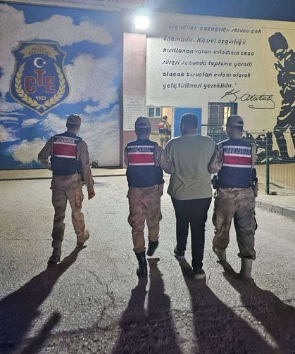 Aranan zanlı tutuklandı