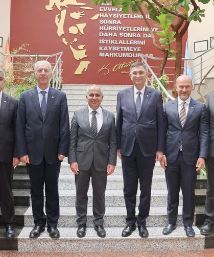 GSO’dan rektöre ziyaret