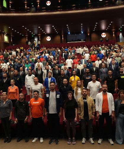 Okul Sporları değerlendirme toplantısı yapıldı