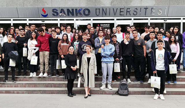 Fen Lisesi öğrencileri SANKO Üniversitesi’ni ziyaret etti