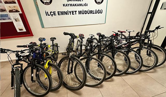 Çalıntı bisikletler sahiplerine teslim edildi