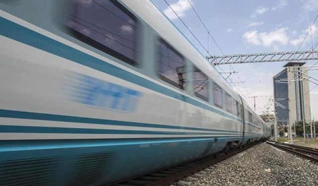 Hızlı tren yatırımları tam gaz devam ediyor!