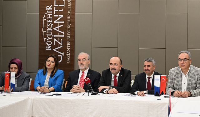 Kadına şiddet gündemden düşmeli