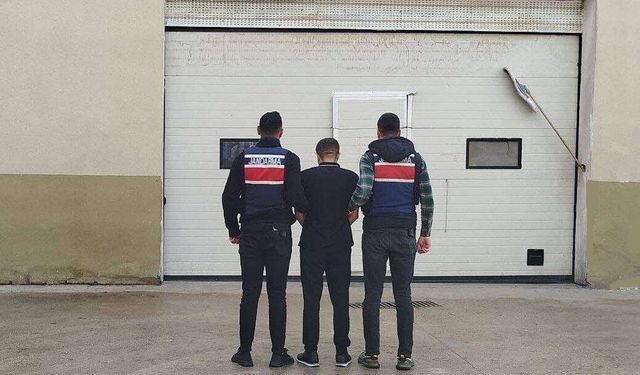 15 yıl hapis cezasıyla aranıyordu