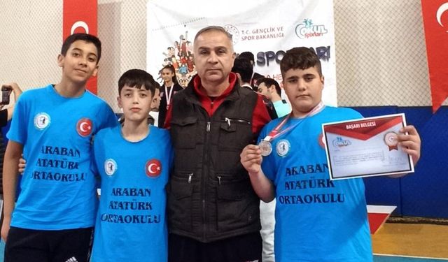 Arabanlı sporcu altın madalya istiyor