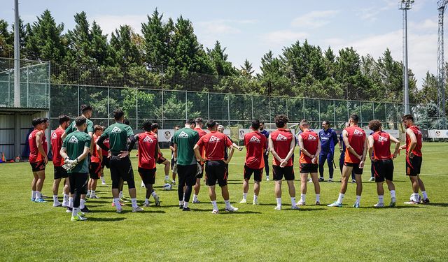 6 futbolcu götürülmeyecek