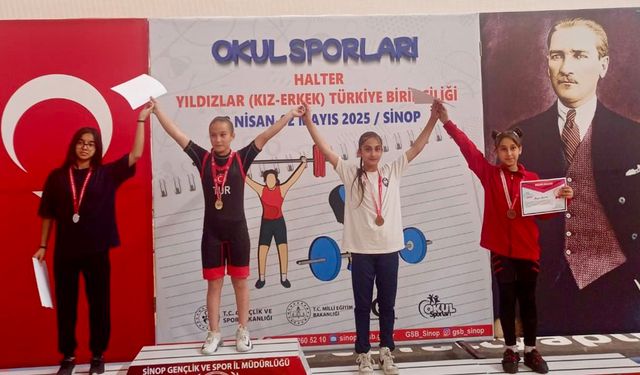 Beyza, bronz madalya aldı