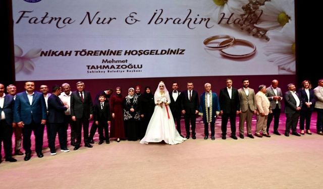 Böyle nikah görülmedi