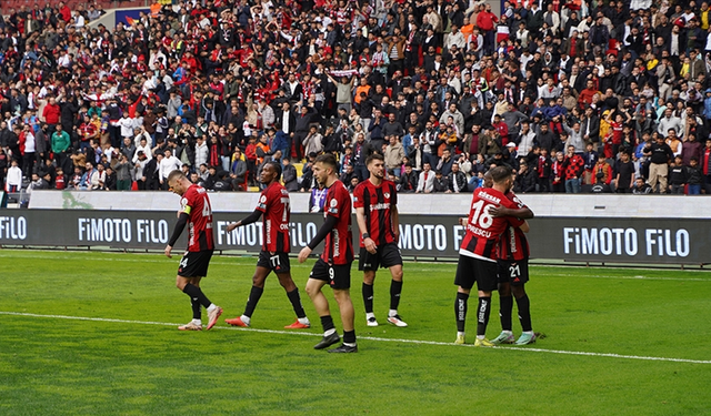 Gaziantep FK’da iki kritik isim diken üstünde