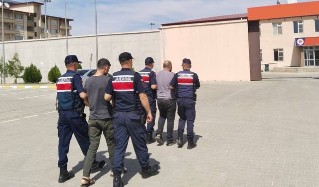 Göçmen kaçakçılarına tutuklama