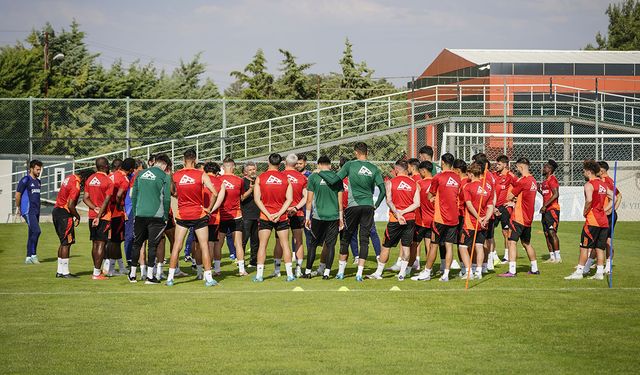 Hazırlıklar Adana'ya