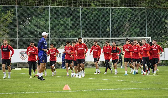 Kamp yurt dışında olabilir