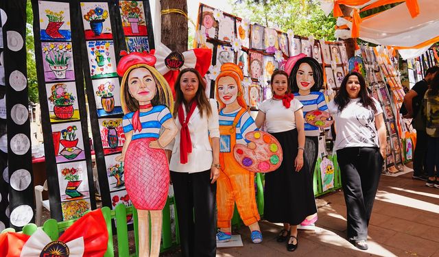 Kolej Vakfı’nda 61. yıl festivali