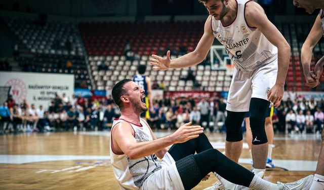 Potada üzüntü hakim!