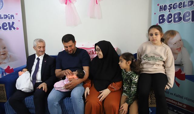 Tahmazoğlu’ndan ikiz bebek sürprizi