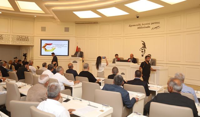 Mecliste Tugay tartışması