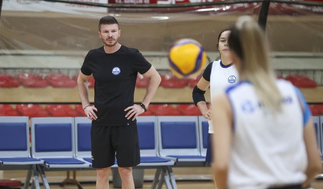 Merinos yeni hocasını arıyor