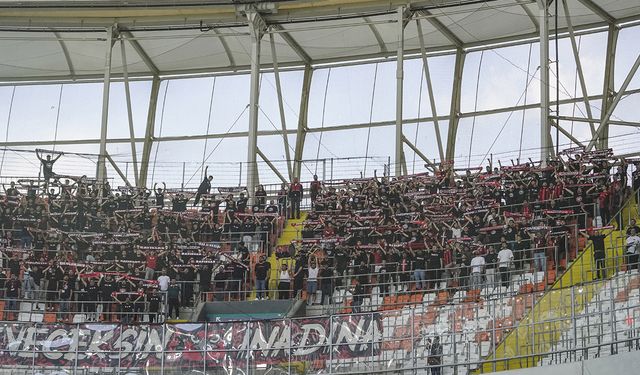 Son maçta yalnız bırakmadılar
