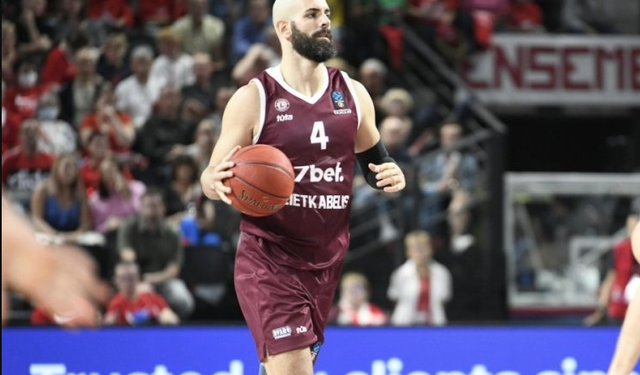 Basketbol’dan bir transfer daha