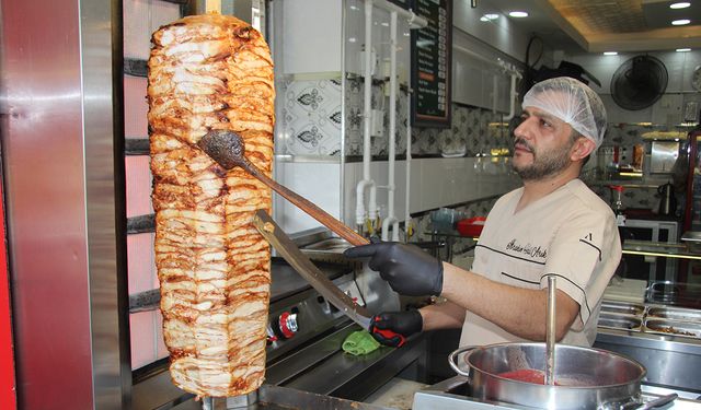 Sıcak altında zorlu mesai