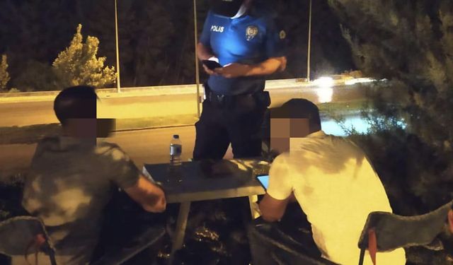 Aranan zanlılar denetimde yakalandı
