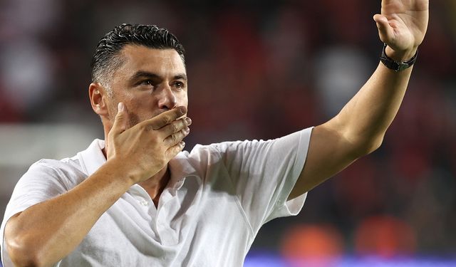 Burak Yılmaz'a sevgi seli