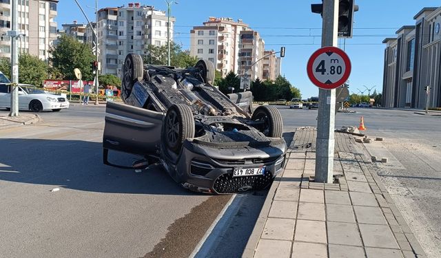 Karataş’ta kaza: 1 yaralı
