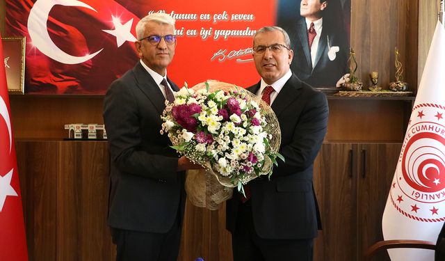 Kınık göreve başladı