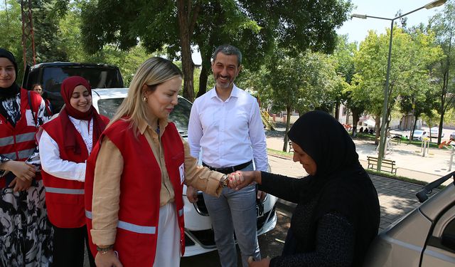 Kızılay gönüllüleri sahada
