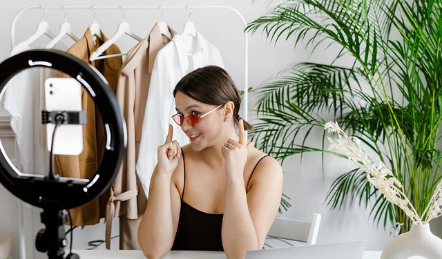 Sosyal Medyada Popüler Olan Moda Trendleri