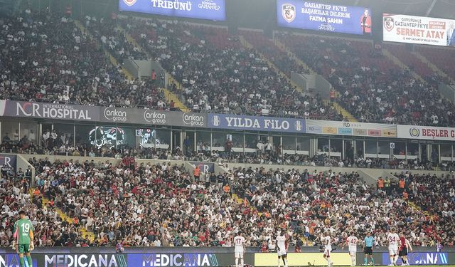 Taraftara çağrı yaptılar