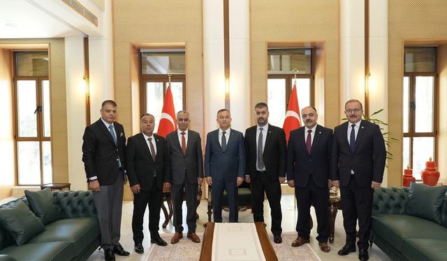 Vali’ye gittiler
