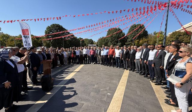 CHP’de 102 yıllık gurur