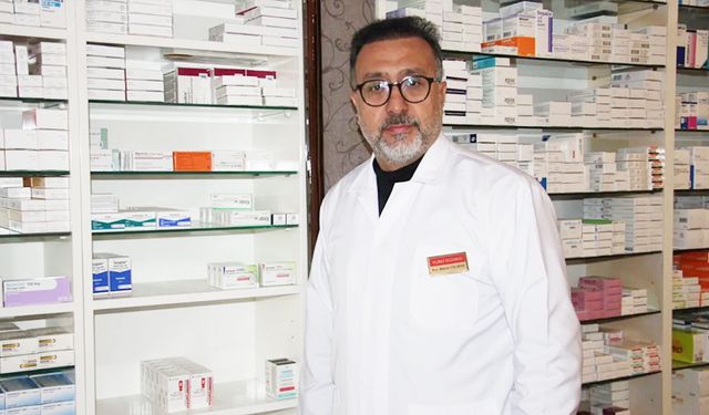 Eczaneler sahte ilaç satmaz