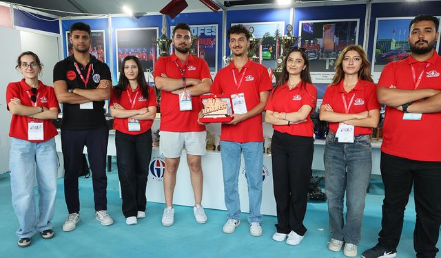 GAÜN’e en iyi takım ruhu ödülü