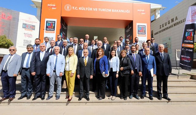 GAÜN senatosu müzede toplandı