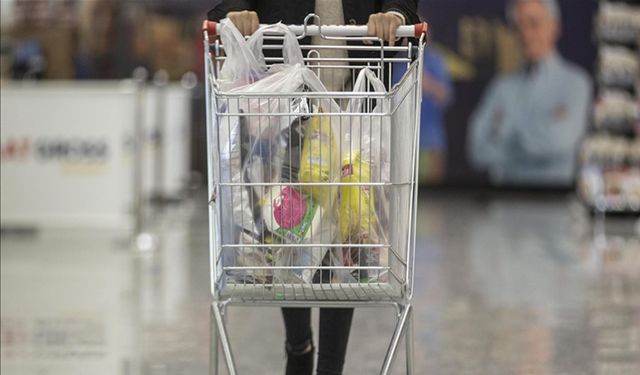 Marketler pazar günü kapansın
