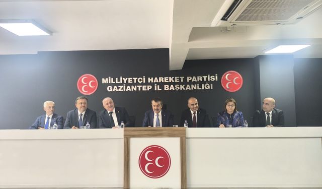 MHP'ye ilk Bakan ziyareti