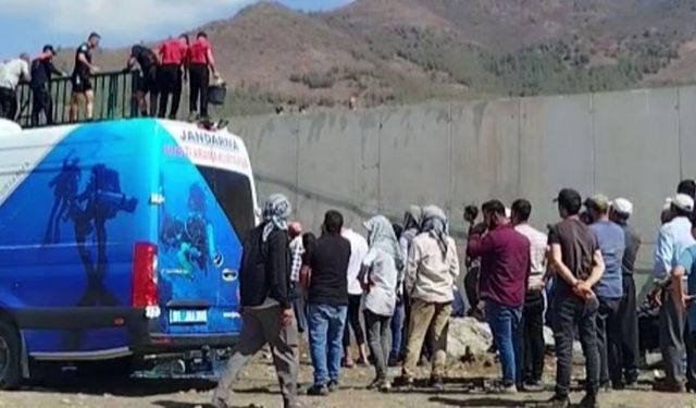 Sulama kanalında can verdi