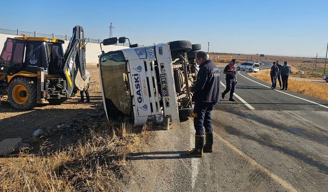 GASKİ’nin yakıt tankeri devrildi