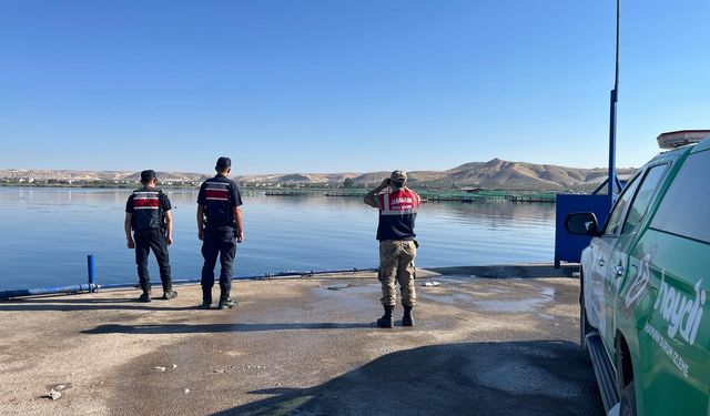 Jandarmadan avlak alanlarda denetim