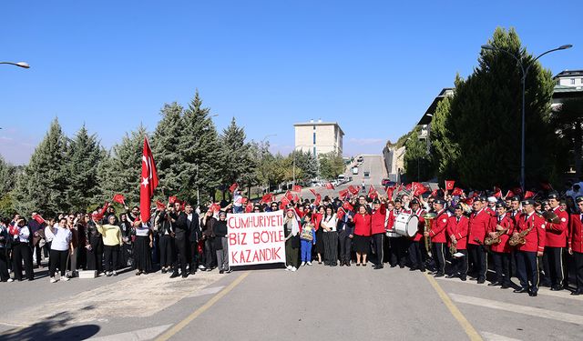 Kalyoncu'da coşkulu kutlama