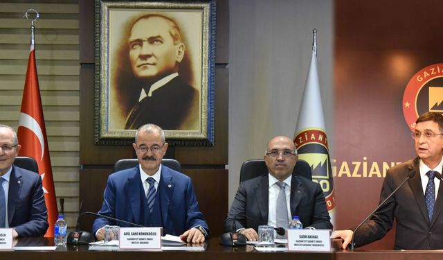 Sanayiciler dert yandı