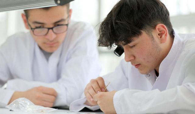 Özel programlı fen liselerinde yeni dönem