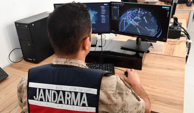 Vatandaşları 2 milyon TL dolandırmışlar