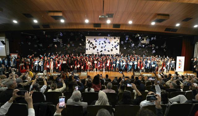 Deneyap atölyeleri mezunlarını verdi