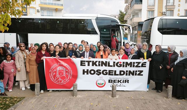 Öztekin'den kadınlara gezi jesti