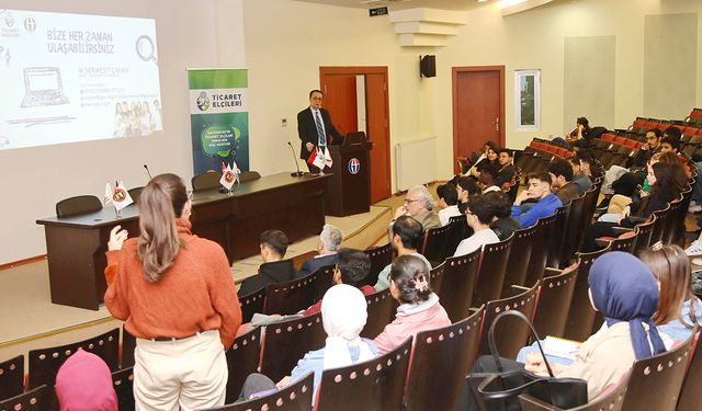 Yabancı öğrenciler bilgilendi