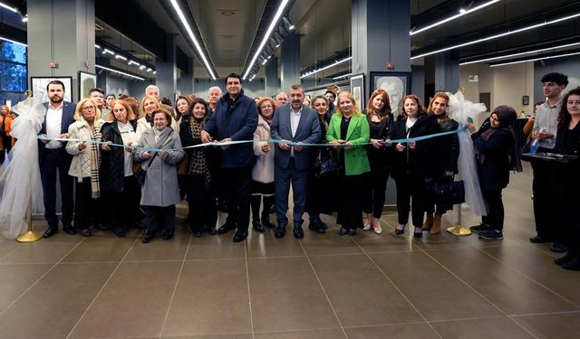 104 eserle, 104 yıl sergisi